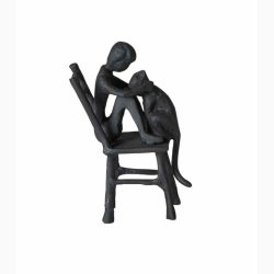 Figur dreng med kat i stbejern