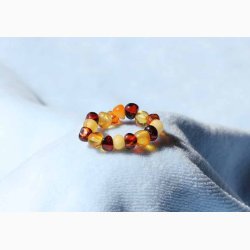 Rav ring med rav miks (Lille 47-49 mm indvendig) p elastik - Ravsmykke