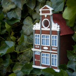 Redekasse Kanalhus med mrkebrune mursten