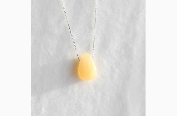 Calcite Orange drbe krystal vedhng