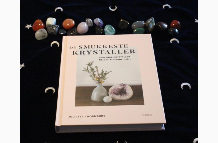 De smukkeste krystaller af Juliette Thornbury, Bog
