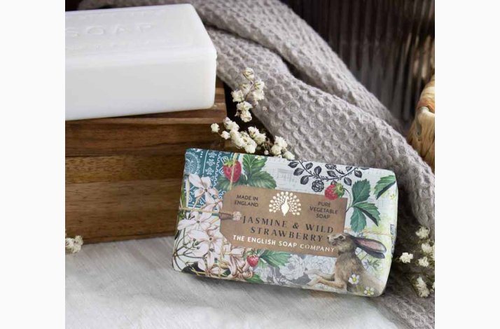 Fast h�nds�be � Jasmine &amp; Wild Strawberry � 190 g � The English Soap Company