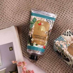 H�ndcreme � Jasmine &amp; Wild Strawberry � 75 ml � The English Soap Company