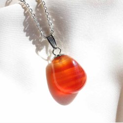 Karneol med metalhtte - krystal vedhng