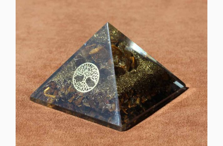 Orgonit Pyramide Tigerje med livets Tr 7 x 7 x 6 cm