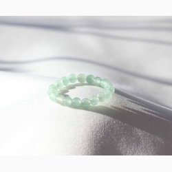 Ring med Grn Aventurin ( 0,3 cm) - (indvendig 54-56 mm) p elastik - Krystal smykker