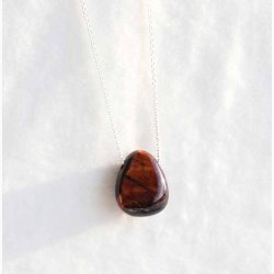 Rd Tigerje drbe krystal vedhng