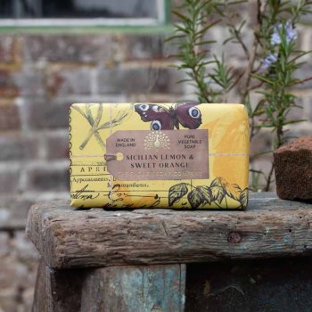 Hndsbe Anniversary Sicilian Lemon & Sweet Orange Sbe  (190 g) - The English Soap Company