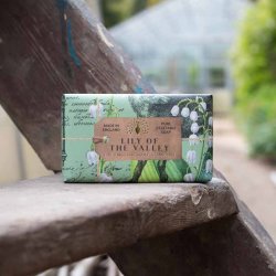 Hndsbe Anniversary Lily of the Valley, Liljekonval Sbe  190 g | The English Soap Company