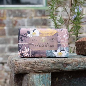 Hndsbe Anniversary Indian Sandalwood, Sandeltr  190 g | The English Soap Company