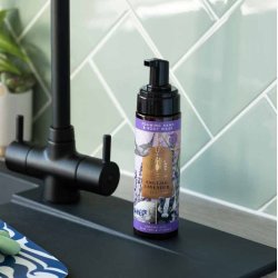 Skumh�nds�be � English Lavender / Lavendel (med aloe vera &amp; vitamin E) � 200 ml, The English Soap Company