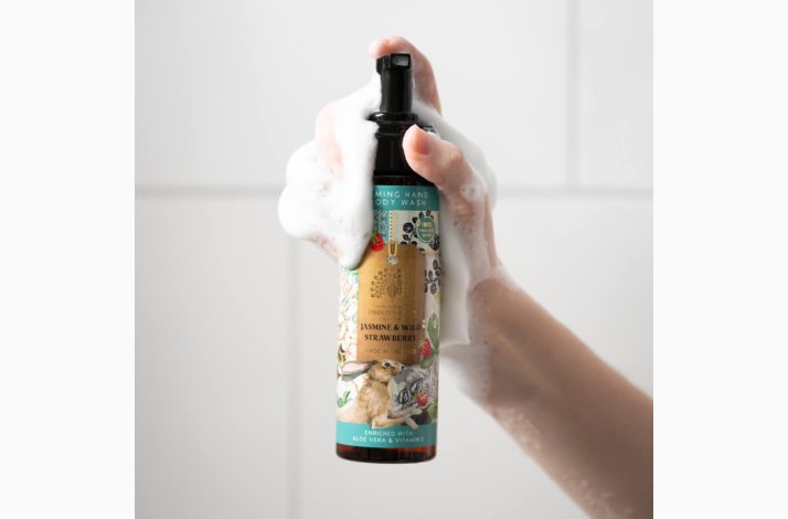 Skum h�nds�be � Jasmine &amp; Wild Strawberry (med aloe vera &amp; vitamin E) � 200 ml, Luksuri�s Skum h�nds�be | The English Soap Company