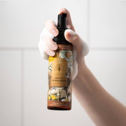 Skumh�nds�be � Indian Sandalwood / Indisk sandeltr� � med aloe vera &amp; vitamin E � 200 ml | The English Soap Company