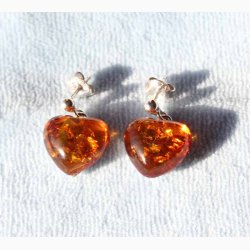 reringe ravhjerter i rav/slv, med hjerteformet bagside - Ravsmykke