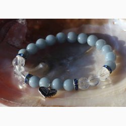 Armbnd med Angelite og hjerteformede englevinger - Krystal armbnd