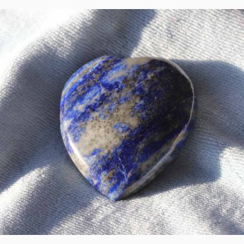 Lapis lazuli hjerte krystal sten ca. 5 x 4,5 cm