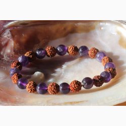 Armbnd med Rudraksha/ametyst kugleformede ( 8 mm)  - Krystal armbnd