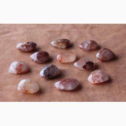 Hematoid Rd Hjerte krystal - stk. pris (2,7 cm til 3,6 cm)