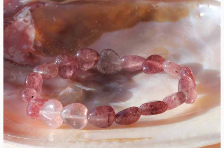Armbnd med Jordbrkvarts hjerter (hjerter (B: ca.1 cm)