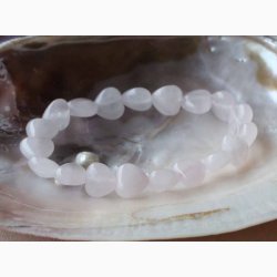 Armbnd med Rosenkvarts hjerter (B: ca.1 cm hjerter) - Krystal armbnd