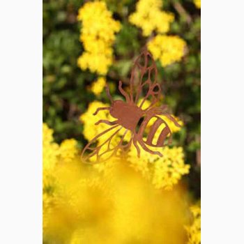 Vgkunst - Bi udskret til ophng i rustrd patina