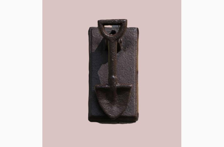 Drhammer med Spade i stbejern, L: 5,5 x B :8,4 x H:16.2 cm