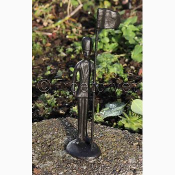 Figur garder m/flag H: 22 cm i stbejern