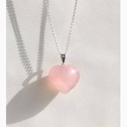 Hjerteformet Rosakvarts med metalje - krystal vedhng