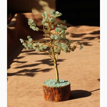 Krystal tr med Grn Aventurin blade H: ca.18 cm