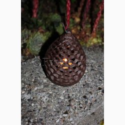 Koglelanterne i stbejern til fyrfadslys