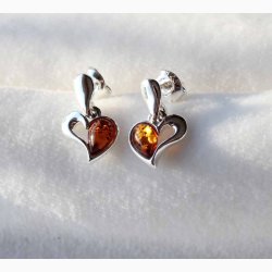 reringe Slvhjerte med ravdrbe - Ravsmykke