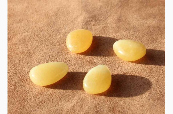 Calcite Orange drbeformet ( 2,5 -3 cm ) krystal - stk. pris