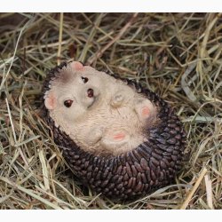 Pindsvin L :5.7 x B: 7.7 x H: 5.8 cm