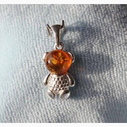 Rav bamse i slv vedhng - Ravsmykke