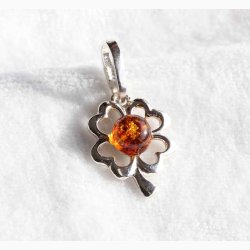 Blomst med ravkugle i slv vedhng - Ravsmykke