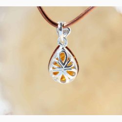 Rav tre i slvmnstret vedhng med mnstret bagside - Ravsmykke