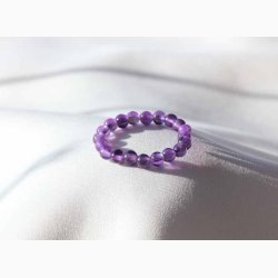 Ring med Ametyst (Elastisk,  0,3 cm perler) (indvendig 54-56 mm) p elastik Krystal smyk