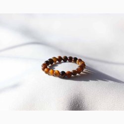 Ring med Tigerje ( 0,3 cm perler) - (indvendig 52 -54 mm) p elastik - Krystal smykker