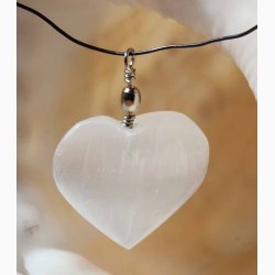 Hjerteformet ophng selenit