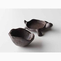 Ngleholder skildpadde i stbejern 