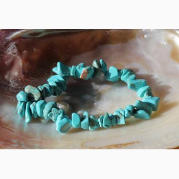 Armbnd turkisfarvet magnesit chip i elastik - Krystal armbnd