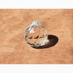 Feng Shui krystal klar  3 cm