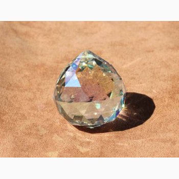 Feng Shui krystal Lys perle  4 cm