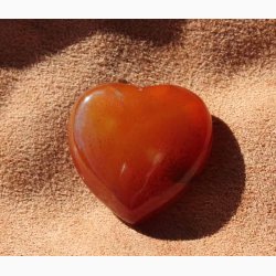 CARNELIAN - Karneol hjerte krystal sten ca. 3 cm