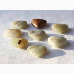 Pakistansk Onyx Hjerte krystal - stk. pris (fra 3,7 til 4,1 cm)